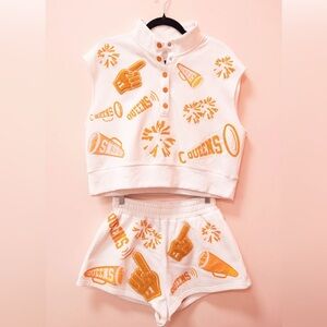 New! Rare! QUEEN OF SPARKLES Orange and White Cheers Queen Set